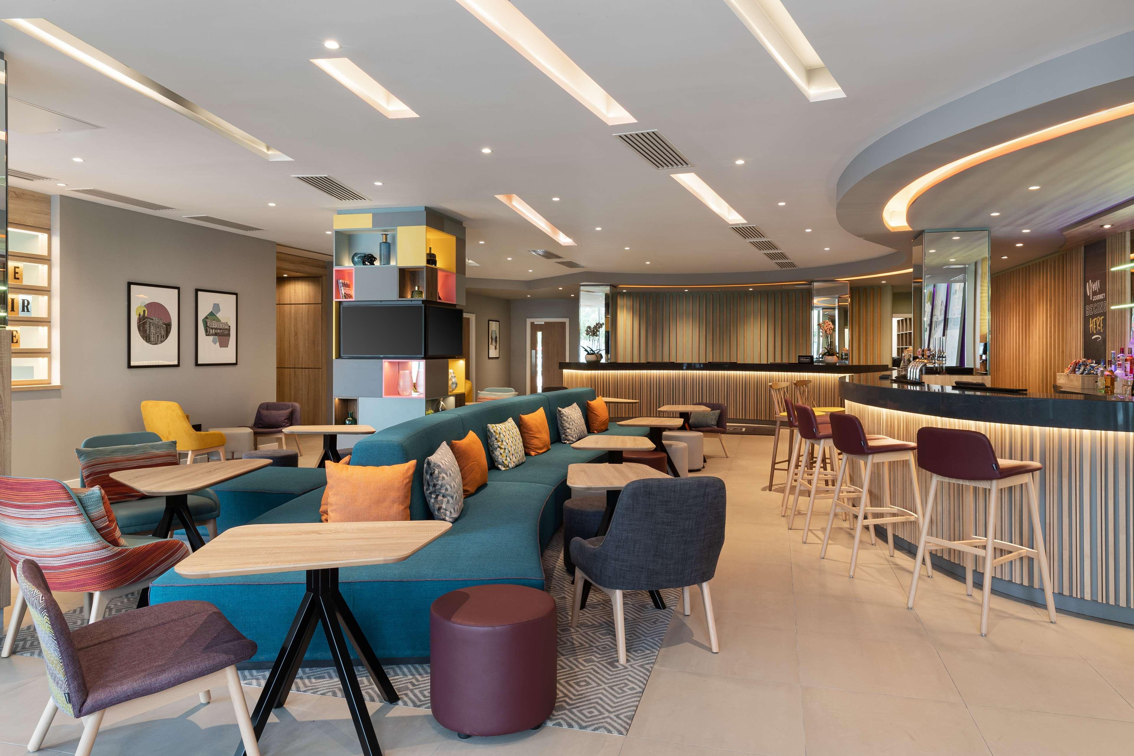 Hampton By Hilton London Ealing Hotel Bagian luar foto